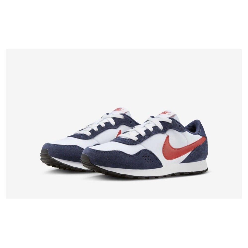 Nike MD Valiant (GS) Size 5.5Y Women's 7 Brand New In Box